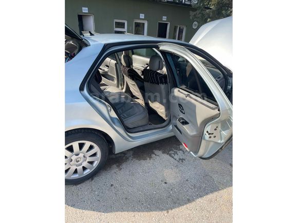 Sahibinden Renault Laguna 2.0 Privilege 2003 Model 
