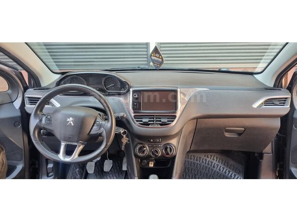 Sahibinden Peugeot 2008 1.6 e-HDi Active 2014 Model  157.000 km Füme