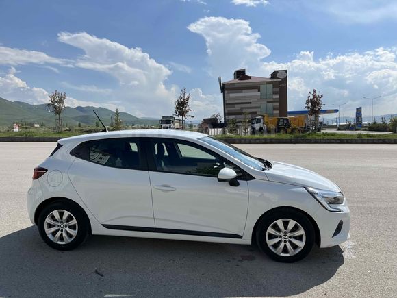 Sahibinden Renault Clio 1.0 TCe Joy 2021 Model 