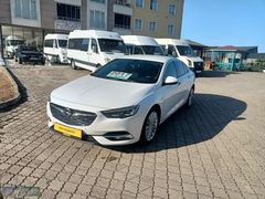 ORDU EKİP OTODAN 2017 OPEL İNSİGNİA HB 1.6 DİZEL OTOMATİK
