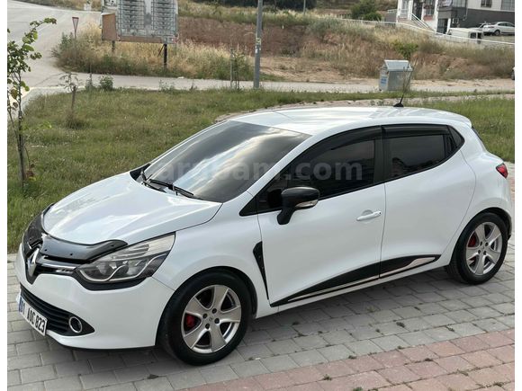 Sahibinden Renault Clio 1.2 Touch 2012 Model  181.000 km Beyaz