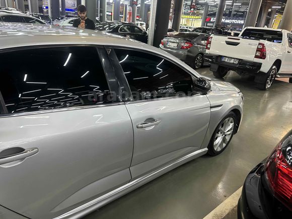 Sahibinden Renault Megane 1.5 dCi Icon 2018 Model 