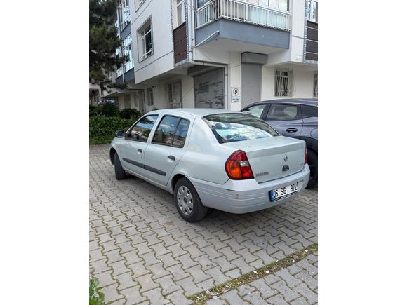 Sahibinden Renault Clio 1.4 2000 Model