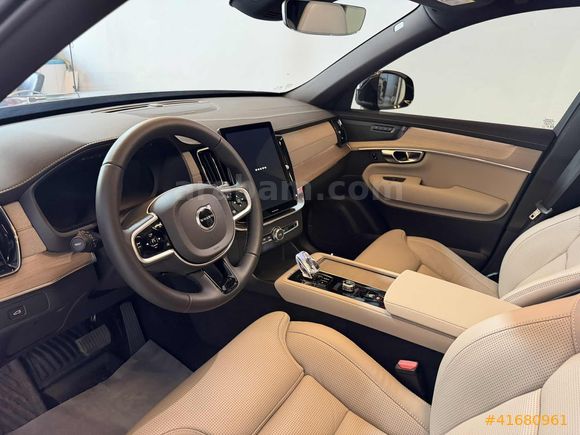 2025 Volvo XC90 2.0 B5 MHEV Plus Bright Bayi %20 faturalı