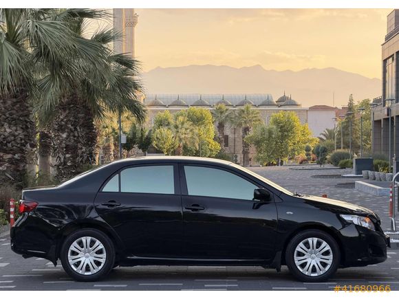 // CARLEON'dan // COROLLA 1.4 D-4D// DEĞİŞENSİZ // CAM GİBİ //