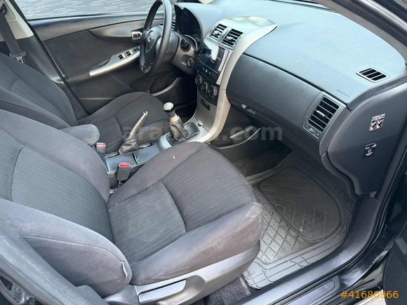 // CARLEON'dan // COROLLA 1.4 D-4D// DEĞİŞENSİZ // CAM GİBİ //
