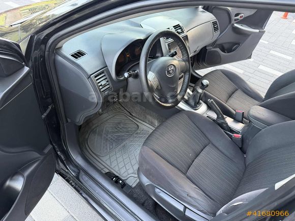 // CARLEON'dan // COROLLA 1.4 D-4D// DEĞİŞENSİZ // CAM GİBİ //