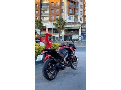 kırmizi RS 200