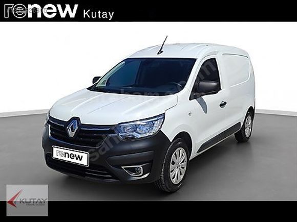 Kutay Bodrum'dan 2025 Express Van 1.5 dCİ Manuel 25AY GARANTİ