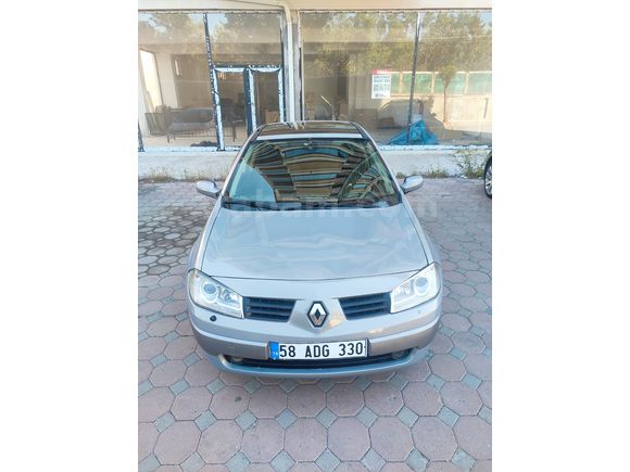 OTOMATİK VİTES SANRUFLU FUL PAKET ACİL SATILIK