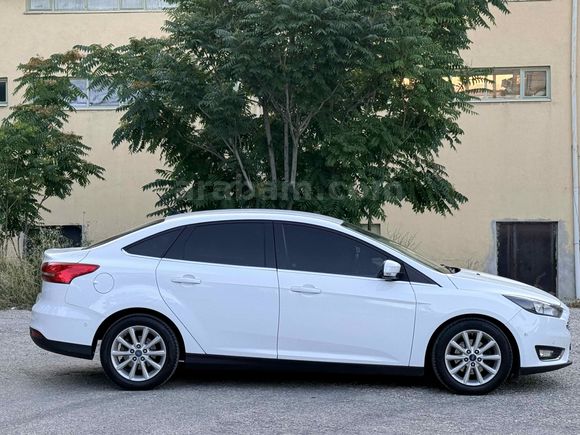 Galeriden Ford Focus 1.5 TDCi Titanium 2016 Model Burdur