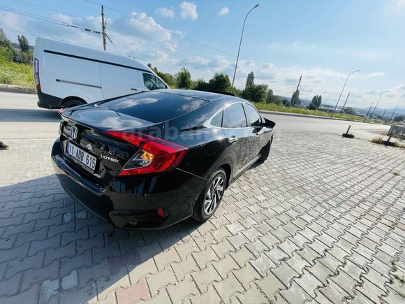 Sahibinden Honda Civic 1.6i DTEC Elegance 2018 Model 