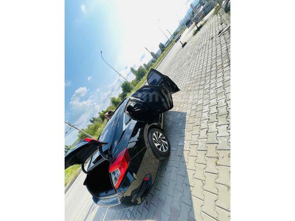 Sahibinden Honda Civic 1.6i DTEC Elegance 2018 Model 