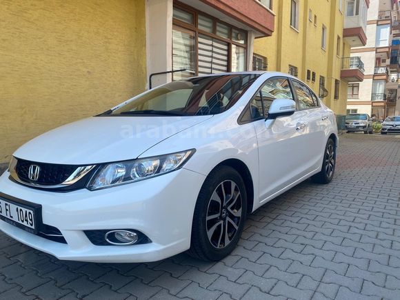 Sahibinden Honda Civic 1.6i VTEC Eco Elegance 2014 Model