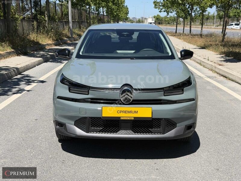 Galeriden Citroen C4 1.2 PureTech You 2025 Model İstanbul 15.000 km Yeşil