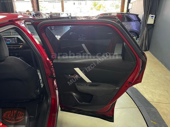 MURAT İZCİ AUTO 2024 CİTROEN C4X 1.2 PURETECH FEEL BOLD BOYA YOK