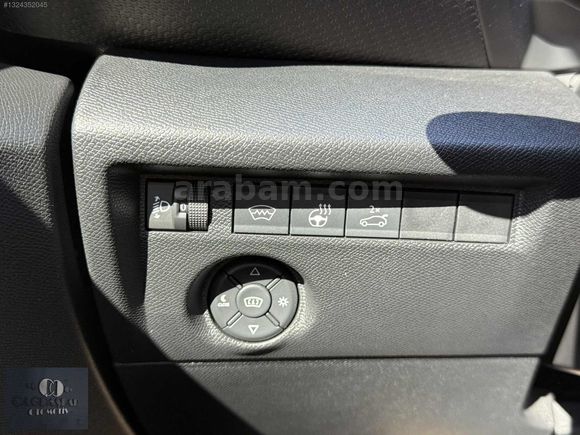 __ÇAĞDAŞLAR' DAN__ 2025 CITROEN C4X__CAM TAVANLI__17.000 KM'DE__