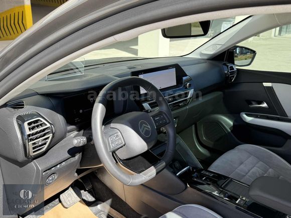 __ÇAĞDAŞLAR' DAN__ 2025 CITROEN C4X__CAM TAVANLI__17.000 KM'DE__