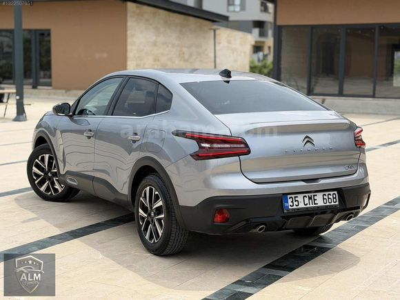 2024 MODEL C4 X 1.2 puretech Shine mi 33.000 km