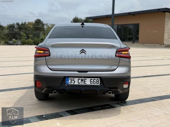 2024 MODEL C4 X 1.2 puretech Shine mi 33.000 km