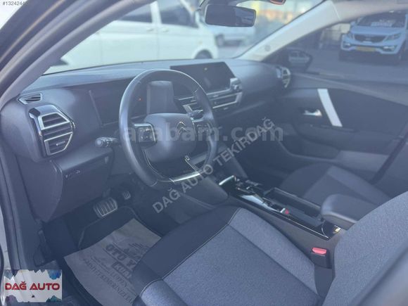 DAĞ AUTO'dan 2024 C4 X1.2 puretech feel bold 55.000km hatasız