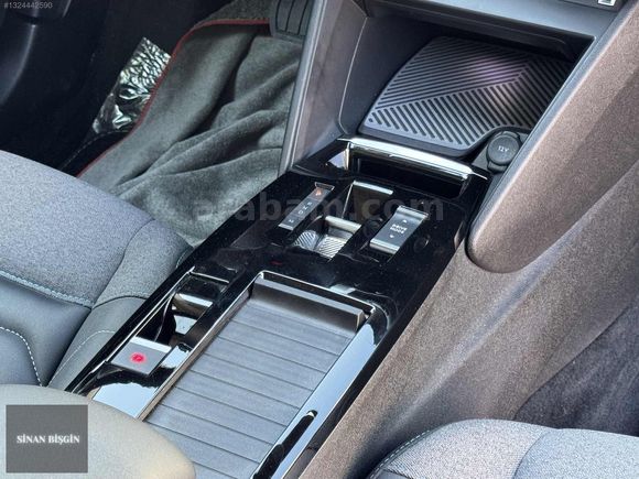 SİNAN BİŞGİN'DEN 2024 BOYASIZ CITROEN C4X SHINE 37BIN KM