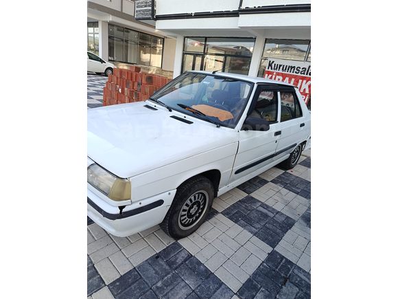 Sahibinden Renault R 9 1.4 Broadway RL 1999 Model 