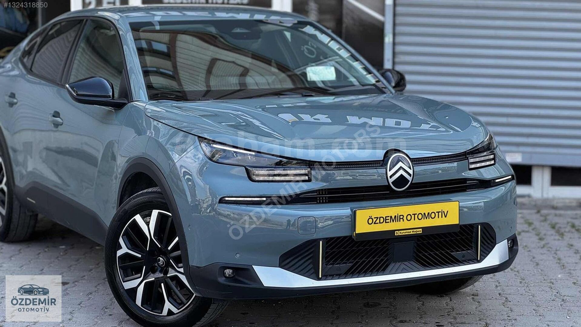 Galeriden Citroen C4 X 1.2 PureTech Max 2025 Model İstanbul 43.000 km Yeşil 2