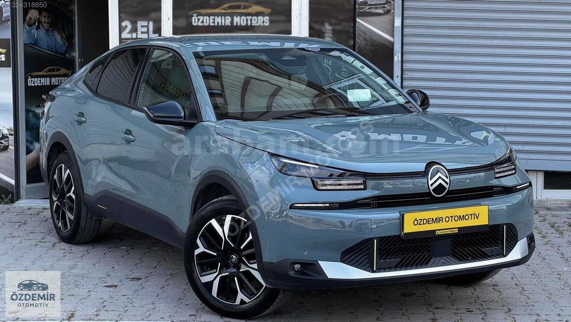 Galeriden Citroen C4 X 1.2 PureTech Max 2025 Model İstanbul 43.000 km Yeşil 4