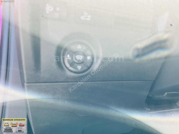 2025 YENİ C4 X MAX /HEAD-UP/KOLTUK ISITMA LANSMAN RENK