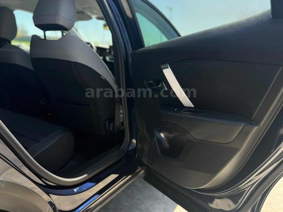 25MODEL CITROEN C4X MAX HATASIZ BOYASIZTRAMERSİZ SADECE 7 BİN KM