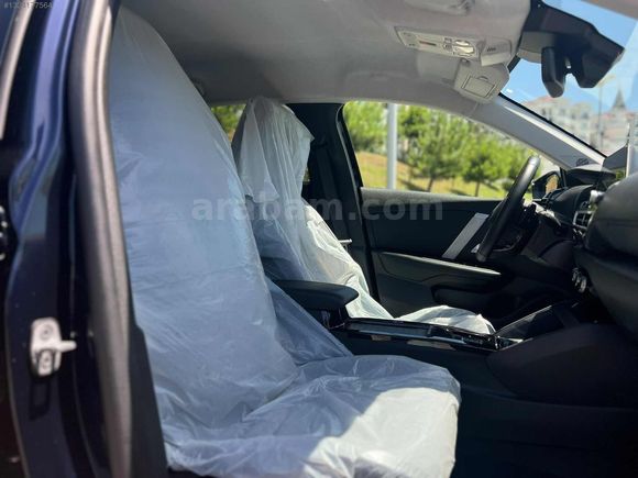 25MODEL CITROEN C4X MAX HATASIZ BOYASIZTRAMERSİZ SADECE 7 BİN KM