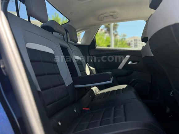 25MODEL CITROEN C4X MAX HATASIZ BOYASIZTRAMERSİZ SADECE 7 BİN KM