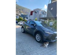 Sahibinden Toyota C-HR 1.8 Hybrid Flame 2025 Model  6600 km Gri