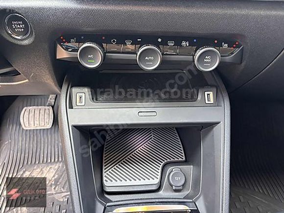 2025 CITROEN C4 X 1.2 PURETECH MAX 360 KAMERA HEAD-UP K.ISITMA
