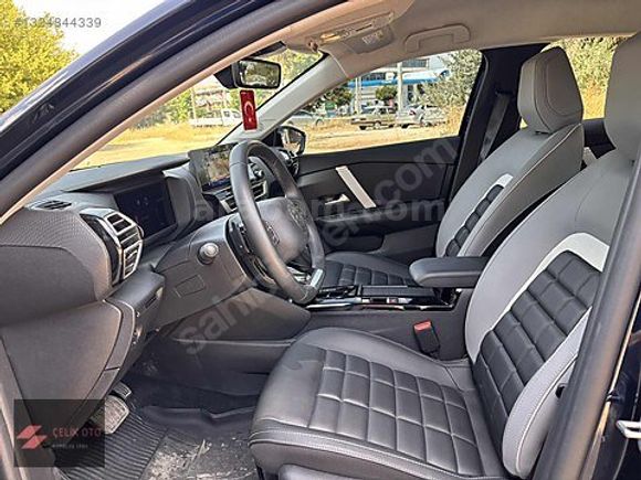 2025 CITROEN C4 X 1.2 PURETECH MAX 360 KAMERA HEAD-UP K.ISITMA