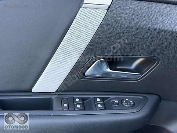 OTOMOOD"dan CITROEN C4X MAX 2025 ÇİFT RENK KM,11.000DE "HATASIZ"