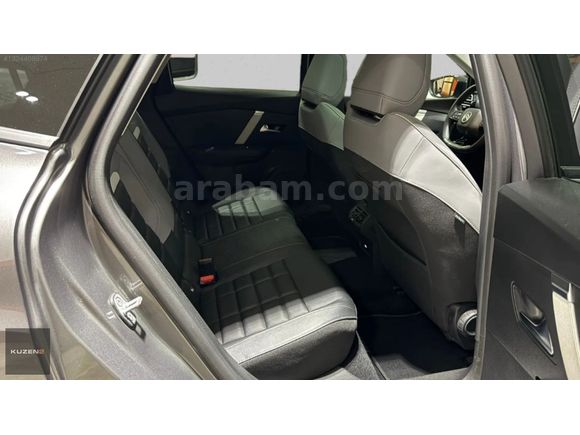KUZEN2 MERKEZ 2025 CITROEN C4 X 1.2 PURETECH MAX EAT8