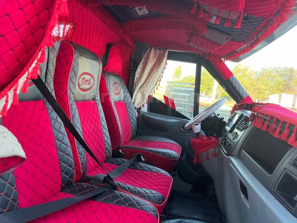 Galeriden Ford Trucks Transit 350 L Nevşehir