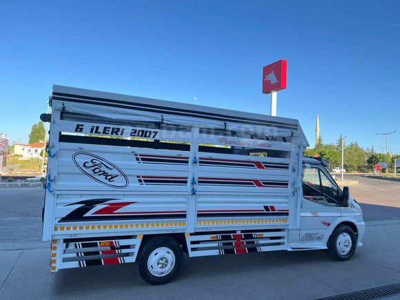 Galeriden Ford Trucks Transit 350 L Nevşehir