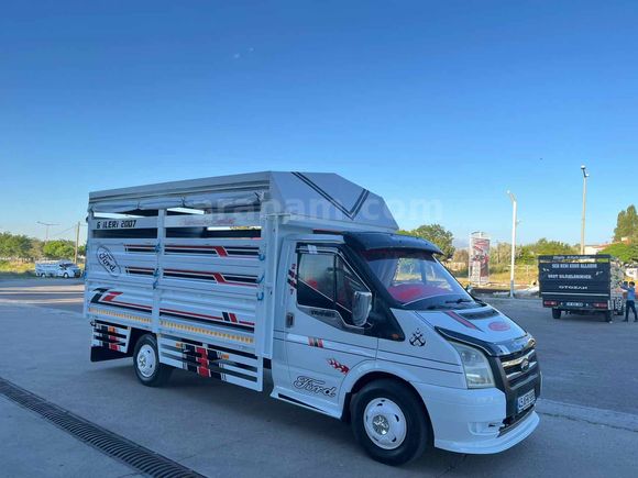 Galeriden Ford Trucks Transit 350 L Nevşehir