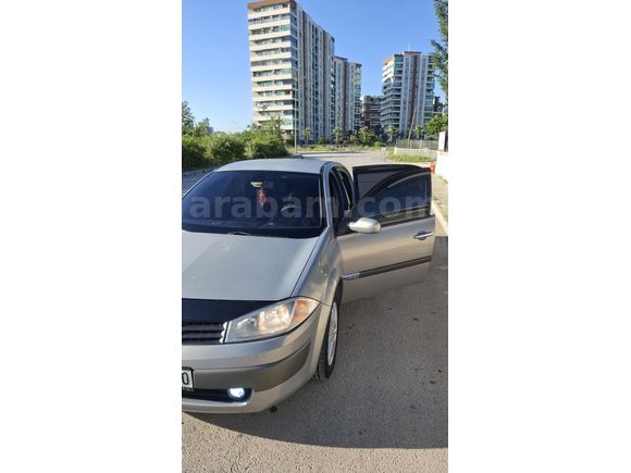 Sahibinden Renault Megane 1.6 Dynamique 2005 Model