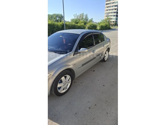 Sahibinden Renault Megane 1.6 Dynamique 2005 Model