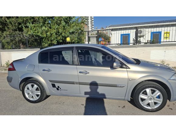 Sahibinden Renault Megane 1.6 Dynamique 2005 Model
