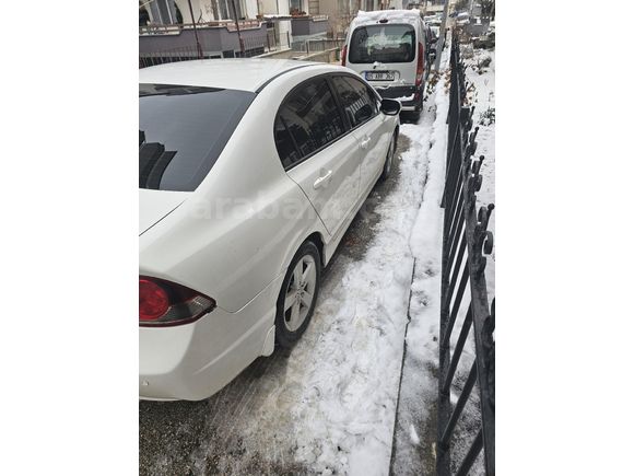 Sahibinden Honda Civic 1.6i VTEC Elegance 2008 Model