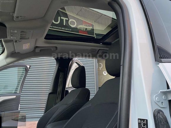 ÖZYILDIZ dan 2022 model FORD KUGA 1.5 EcoBlue TİTANİUM