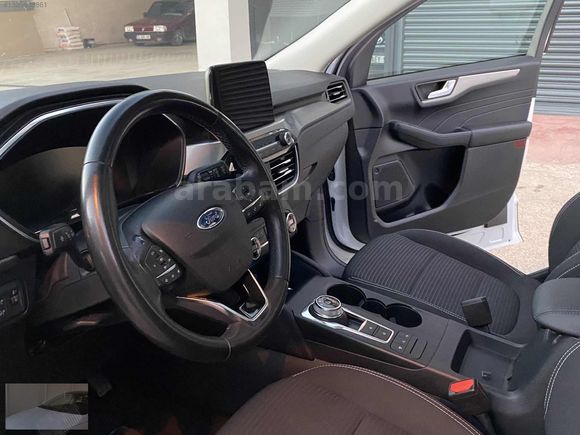 ÖZYILDIZ dan 2022 model FORD KUGA 1.5 EcoBlue TİTANİUM