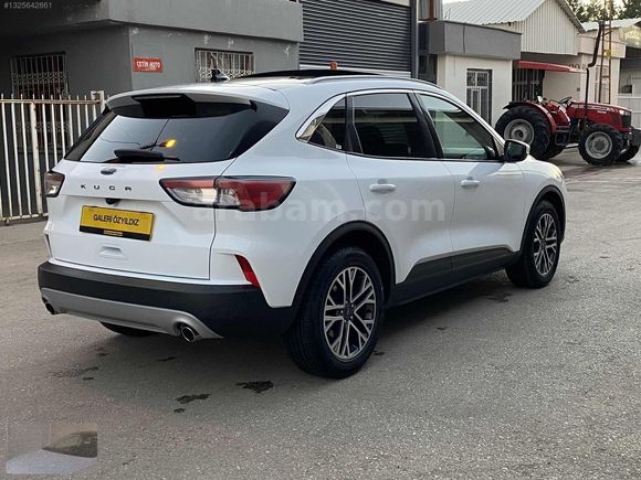 ÖZYILDIZ dan 2022 model FORD KUGA 1.5 EcoBlue TİTANİUM