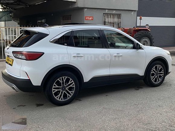ÖZYILDIZ dan 2022 model FORD KUGA 1.5 EcoBlue TİTANİUM