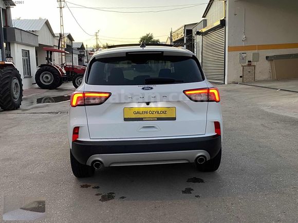 ÖZYILDIZ dan 2022 model FORD KUGA 1.5 EcoBlue TİTANİUM